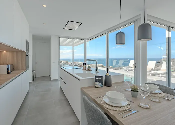 Estandar 4 - Casangular By Upper *