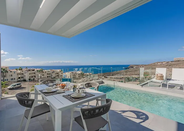 Estandar 4 - Casangular By Upper Вілла