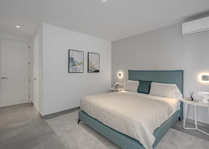 Estandar 4 - Casangular By Upper