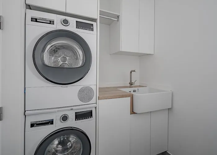 Estandar 4 - Casangular By Upper * Адехе